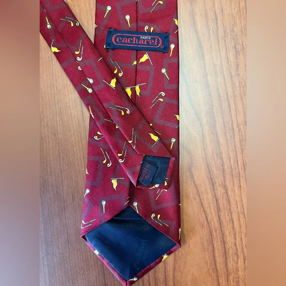 Cacharel Silk Necktie Golf Print Made in Italy Vintage Mens Tie WPL 13303